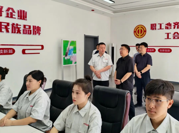 锦州市委书记刘克武一行莅临芦田肥业调研指导