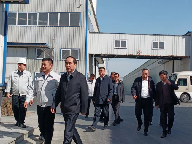 辽宁省锦州市人大常委会党组书记、主任郝建军一行莅临芦田肥业调研指导